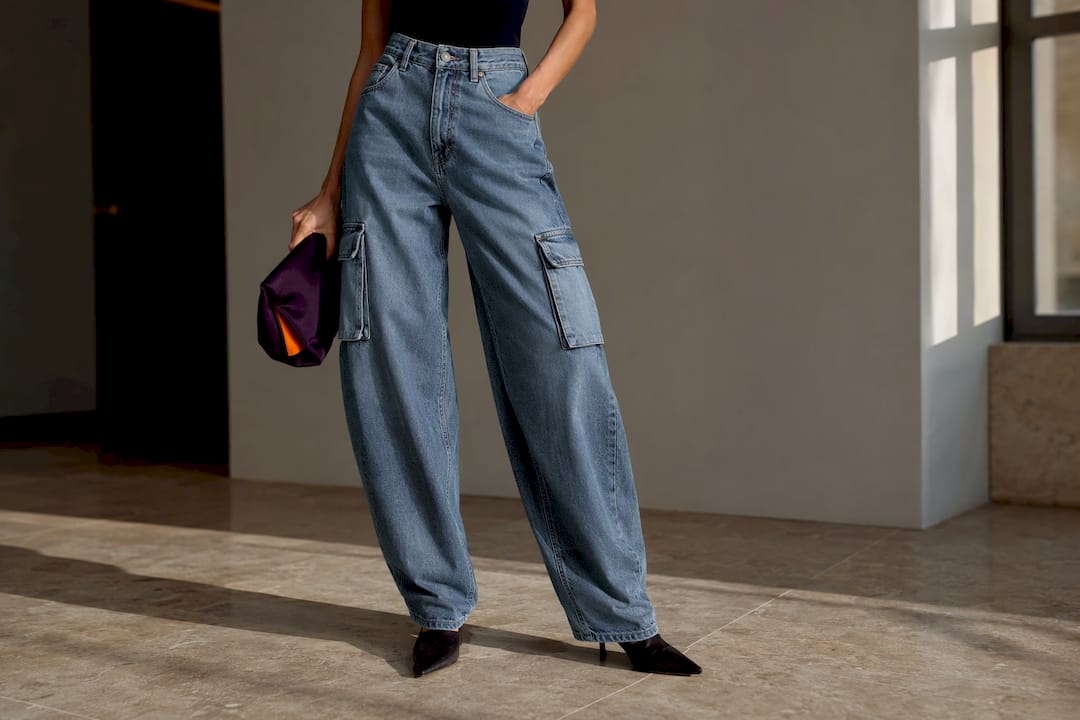 Cargo Jeans kombinieren: Drei Styling-Formeln für 2026 - NYDJ