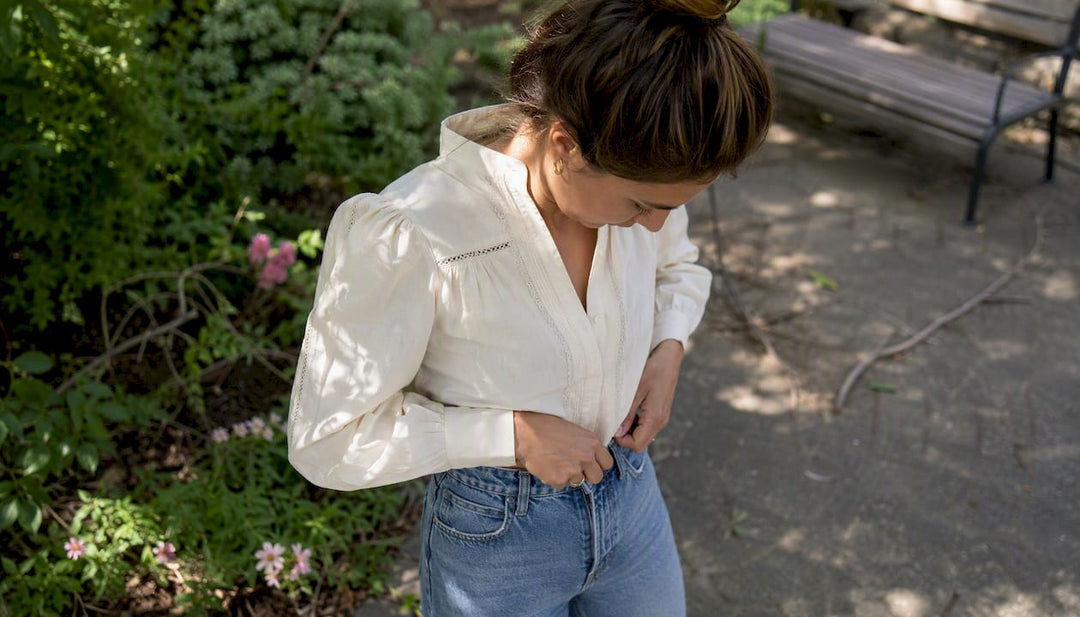 Tops met high waisted jeans: 6 combinaties die altijd werken - NYDJ