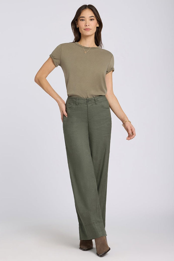 5 Pocket Wide Leg Trouser In Stretch Linen With Super High Rise | Desert Green | Pants | NYDJ