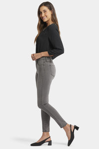 Ami Skinny Jeans Grey Sure Stretch® Denim | Highlands | Denim | NYDJ