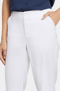 Marilyn Straight Pants In Stretch Linen | Optic White | Pants | NYDJ