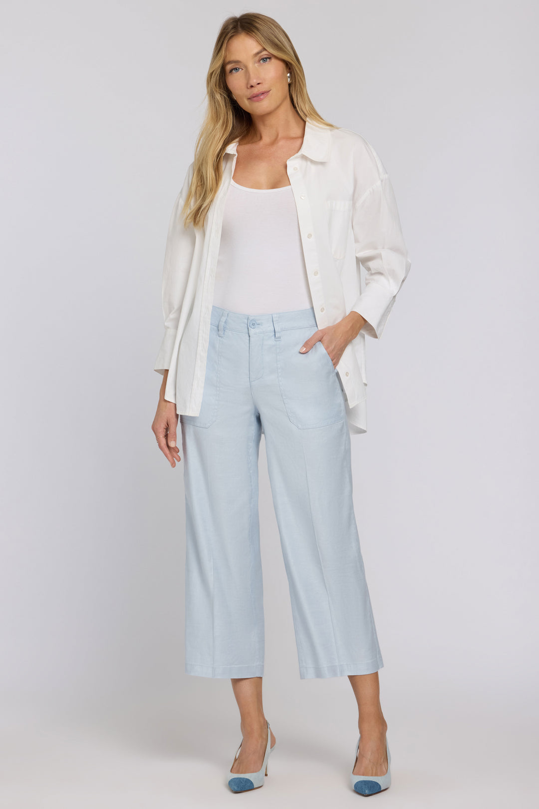 Wide Leg Cargo Capri Pants in Stretch Lin | Blue Clover