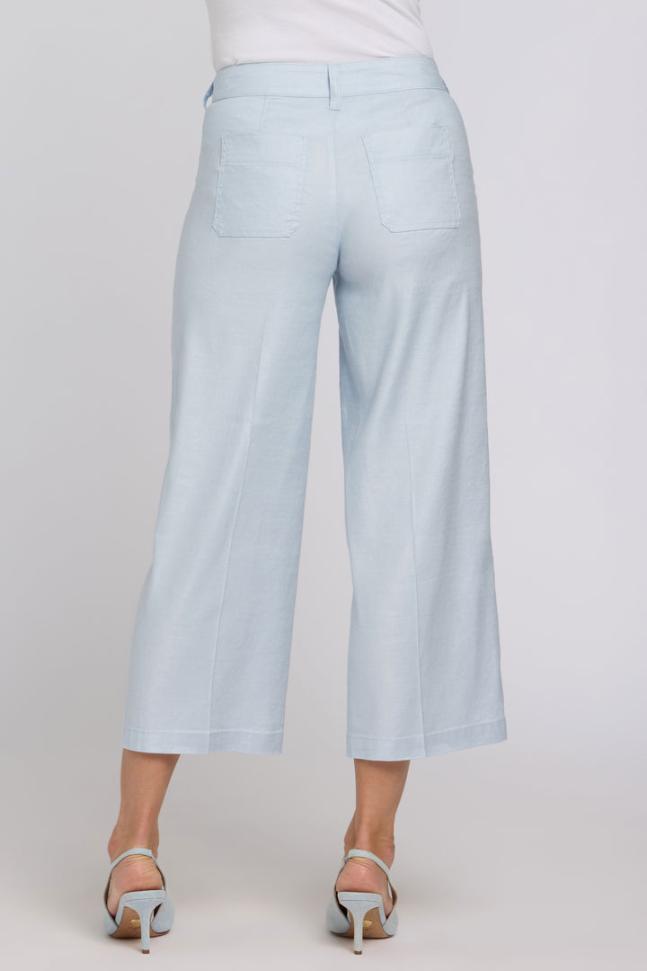 Wide Leg Cargo Capri Pants in Stretch Lin | Blue Clover