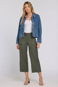 Wide Leg Cargo Capri Pants In Stretch Linen | Desert Green | Pants | NYDJ