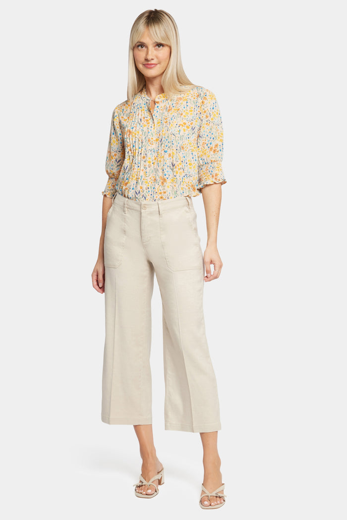 Wide Leg Cargo Capri Pants in Stretch Lin | Feather