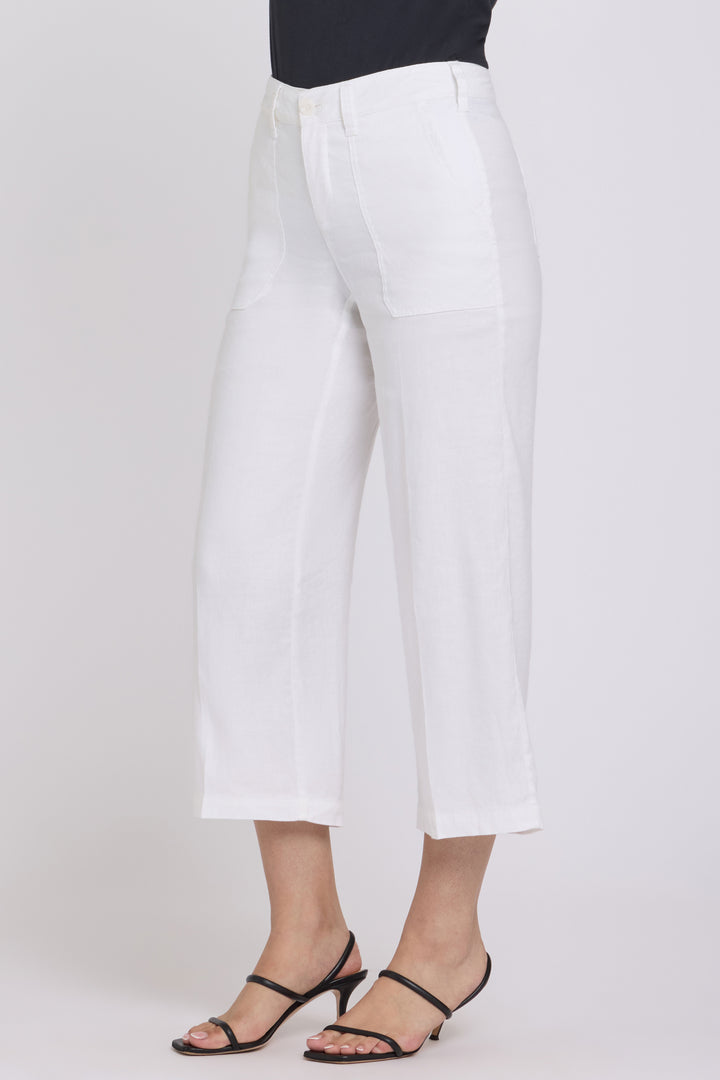 Wide Leg Cargo Capri Pants in Stretch Lin | Optic White