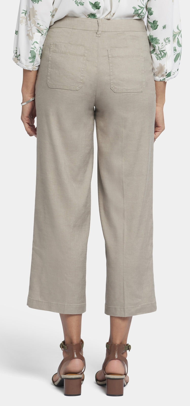 Wide Leg Cargo Capri Pants In Stretch Linen | Saddlewood | Pants | NYDJ