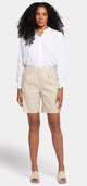 Relaxed Short Beige Stretch Linen | Feather | Shorts | NYDJ