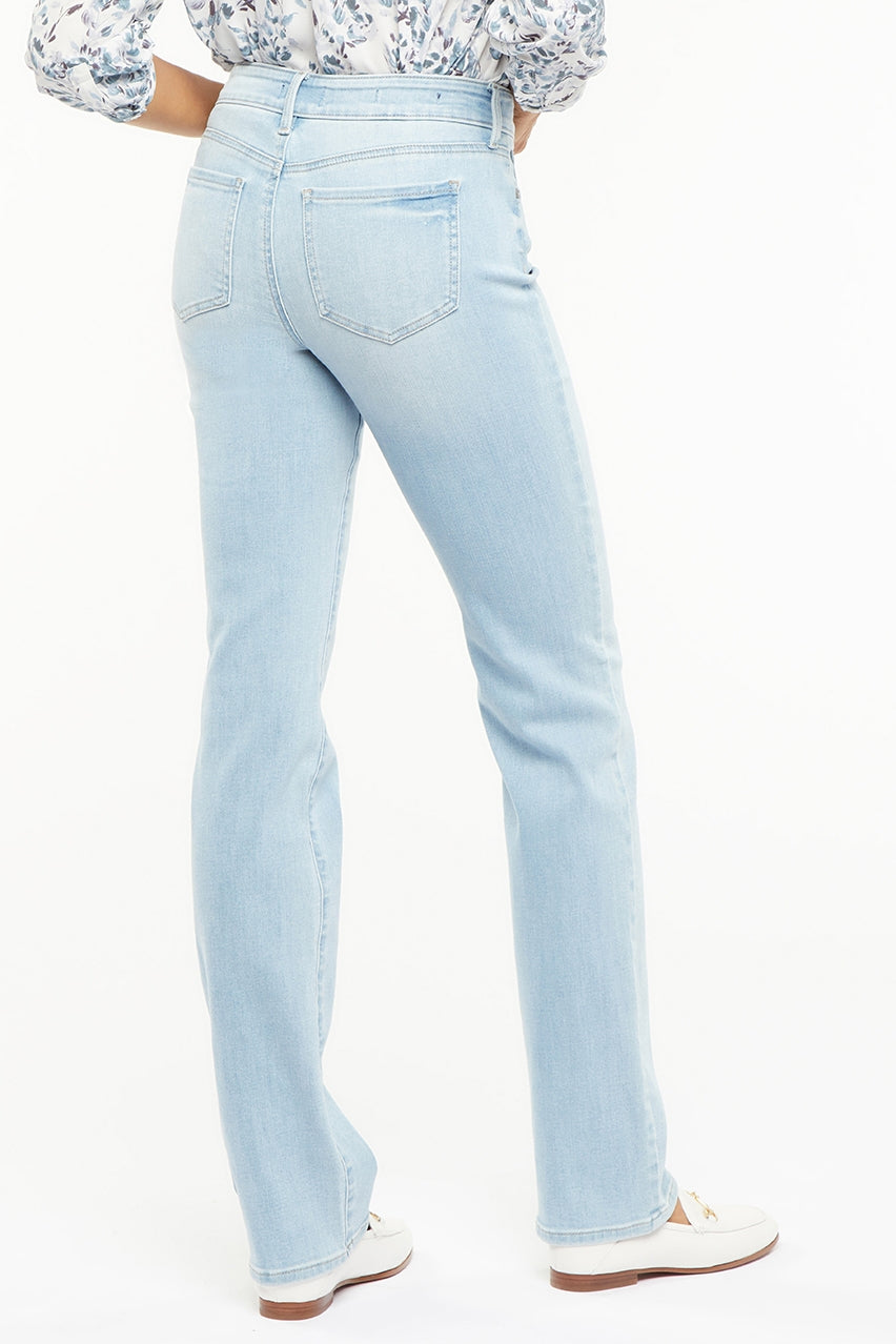 Marilyn Straight Jeans Light Blue Premium Denim | Northstar | Denim | NYDJ