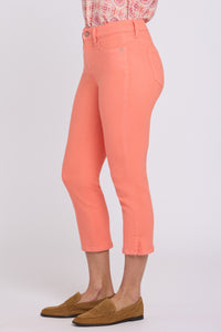 Chloe Capri Jeans En Cool Embrace® Denim | Peachiness