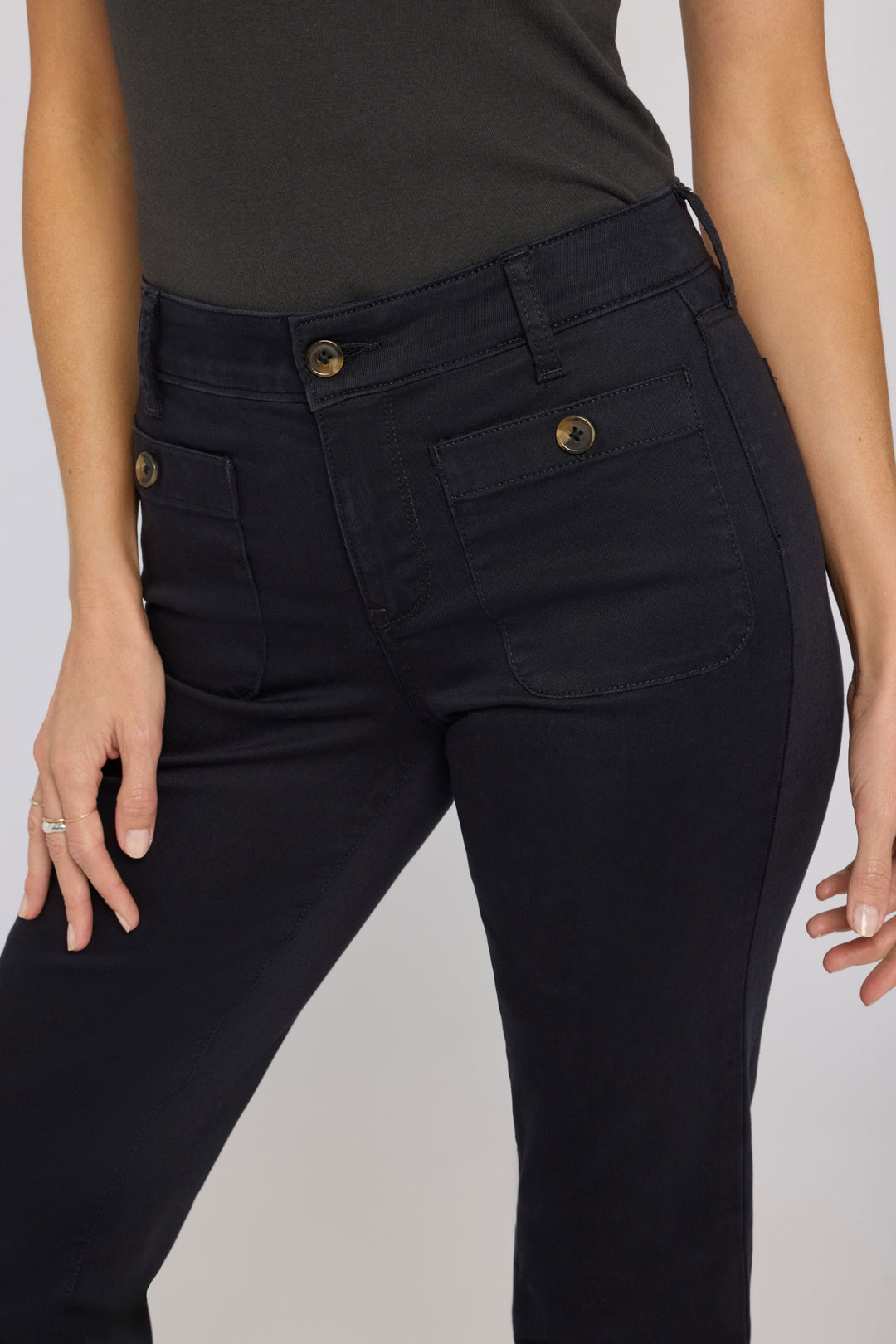 Marilyn Straight Jeans | Black | Denim | NYDJ