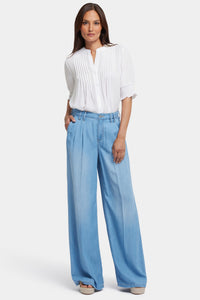 Whitney Pleated Trouser Pants With Super High Rise | Canary Beach | Trouser | NYDJ