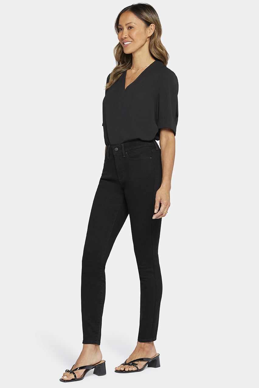 Ami Skinny Jeans Black Premium Denim | Black | Denim | NYDJ