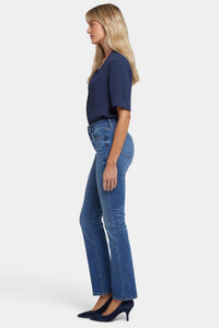 Waist-Match™ Marilyn Straight Jeans | Picasso Lake | Pants | NYDJ