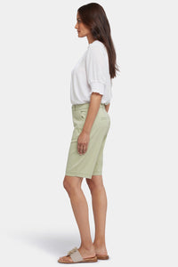 Bermuda Shorts In Stretch Twill | Rosemary | Shorts | NYDJ