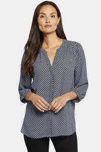 Pintuck Blouse Graphic Print | Diamond Peak | Blouse | NYDJ