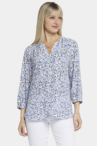 Pintuck Blouse Flower Print | Calle Canyon | Blouse | NYDJ