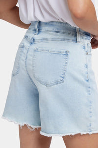 Berkyn Relaxed Denim Shorts With Super High Rise | Pamplona Ice | Shorts | NYDJ