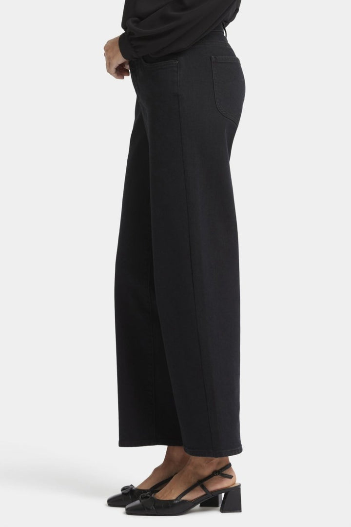 Jemma Barrel Jeans Black Premium Denim | Night Tides - NYDJ