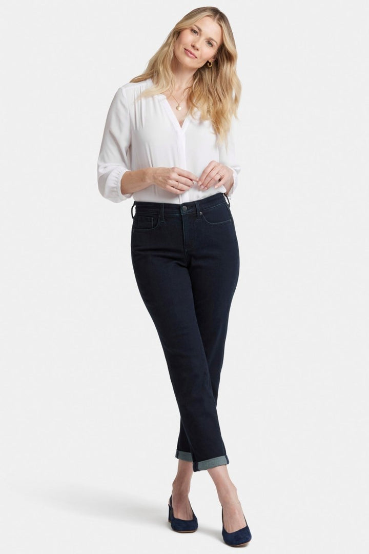 Margot Girlfriend Jeans Dark Blue Premium Denim | Midnight Falls - NYDJ