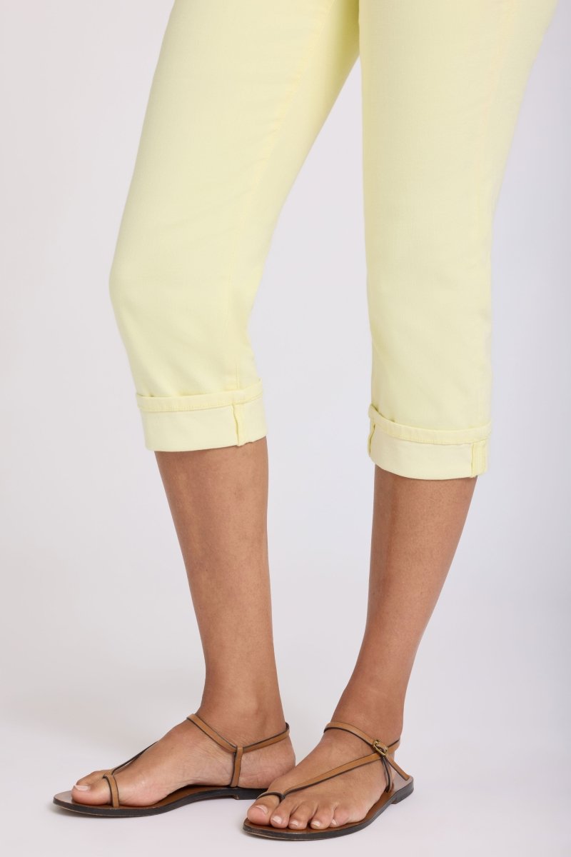 Marilyn Straight Crop Jeans In Cool Embrace® Denim | Chardonnay - NYDJ