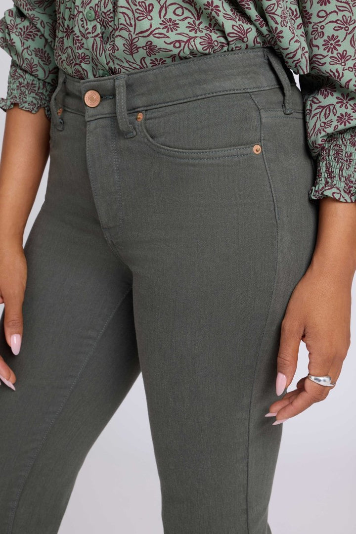 Marilyn Straight Jeans In Sure Stretch® Denim | True Olive - NYDJ