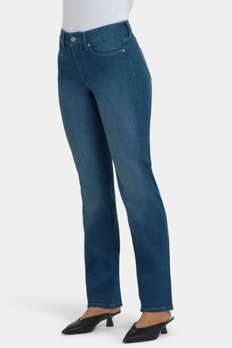 Marilyn Straight Jeans in Tall | Hugo Rain | Denim | NYDJ