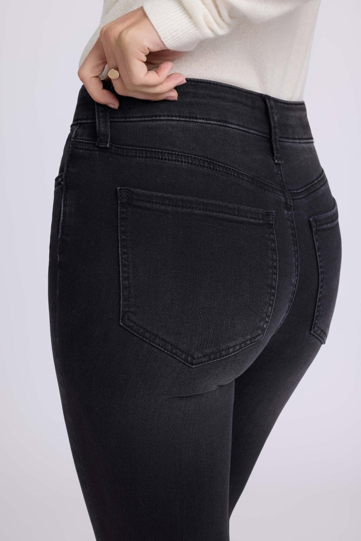 Marilyn Straight Jeans In Tall In Sure Stretch® Denim | Helleborus - NYDJ