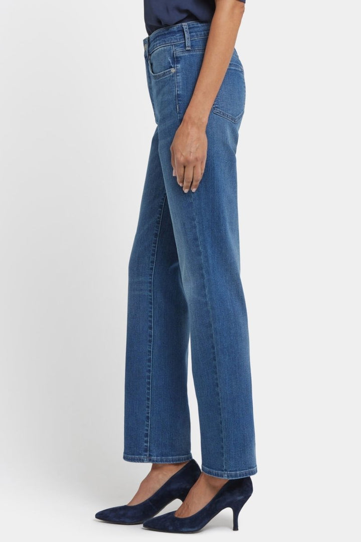 Marilyn Straight Jeans in Tall | Lake Notre-Dame | Denim | NYDJ