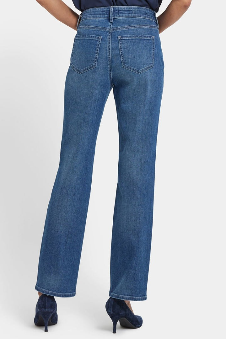 Marilyn Straight Jeans in Tall | Lake Notre-Dame | Denim | NYDJ