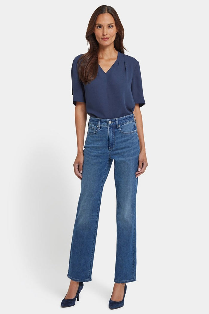 Marilyn Straight Jeans in Tall | Lake Notre-Dame | Denim | NYDJ