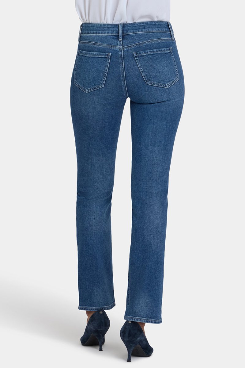 Marilyn Straight Jeans | Lake Notre-Dame | Denim | NYDJ
