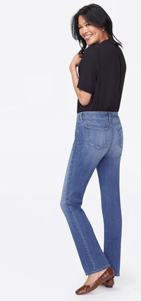 Marilyn Straight Jeans Bright Blue Sure Stretch® Denim (Tall) | Hobie | Denim | NYDJ